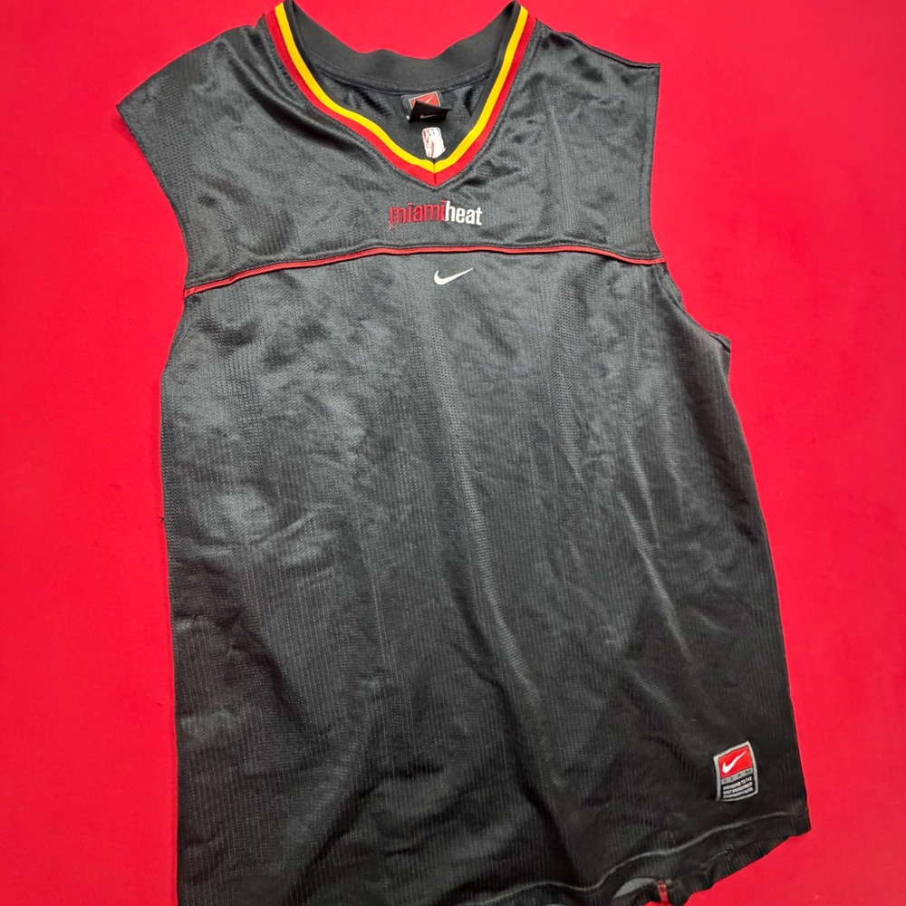 Vintage Nike Team Miami Heat NBA Basketball Jersey Black Mesh Mens XL